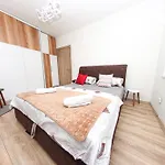 Exclusive Main Square 公寓 斯科普里