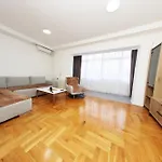 Exclusive Main Square 斯科普里