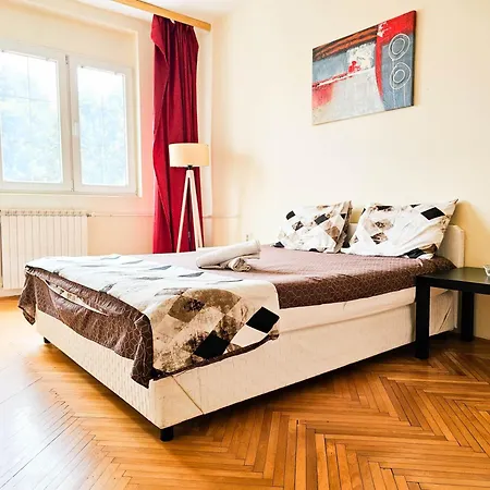 Exclusive Main Square