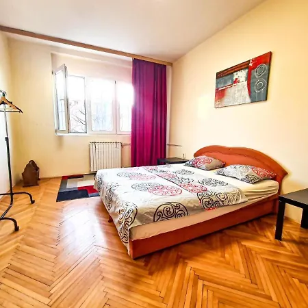 Exclusive Main Square