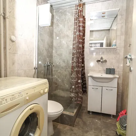 Exclusive Main Square