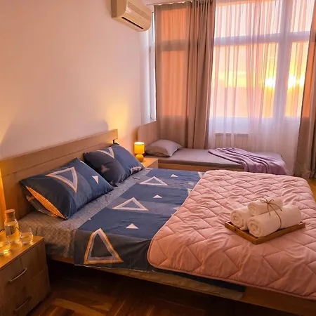Apartament Exclusive Main Square Free Parking