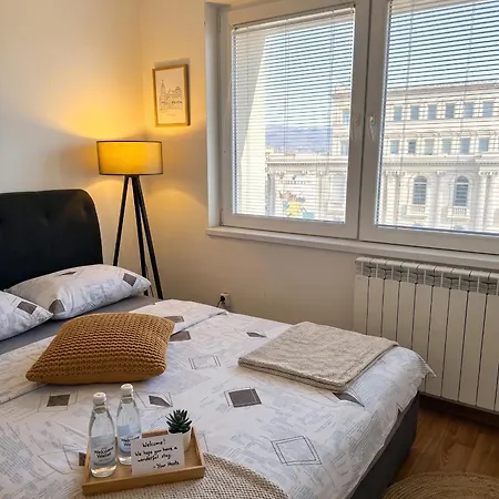 Apartament Exclusive Main Square Free Parking Skopje