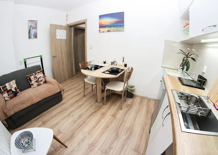 Exclusive Main Square Apartment Skopje