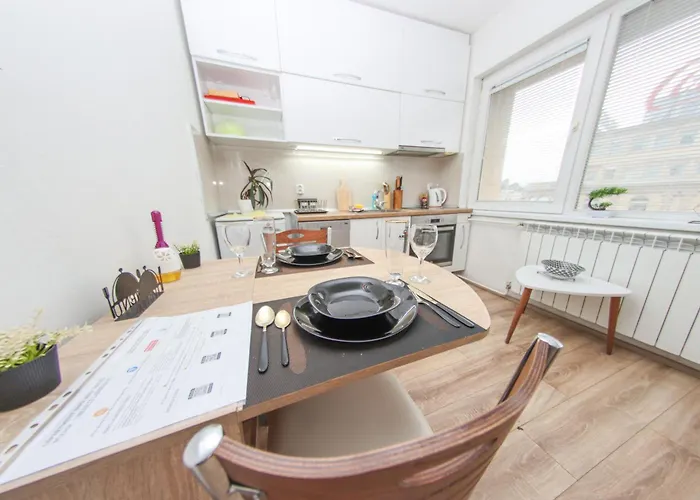 Exclusive Main Square * Skopje