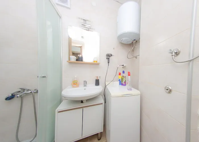 Exclusive Main Square * 스코페