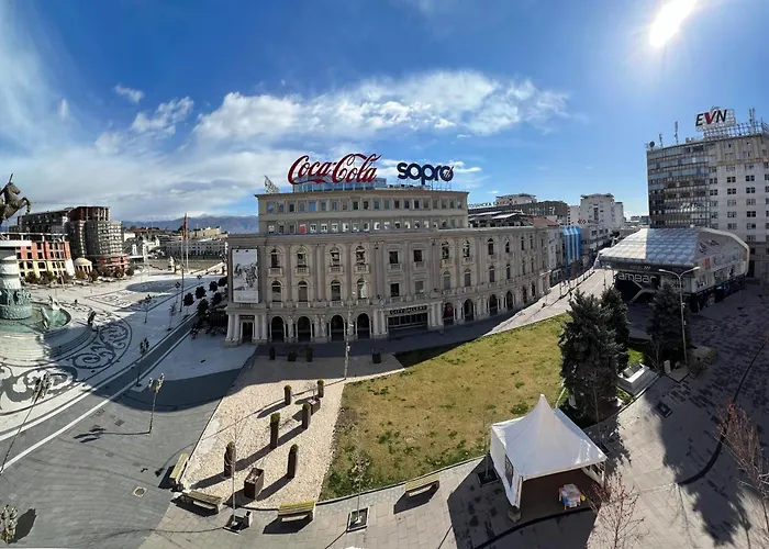 Exclusive Main Square Apartment