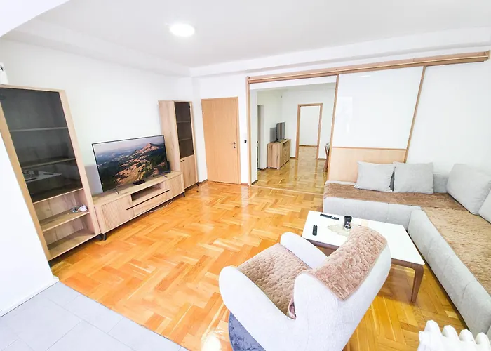 Apartment Exclusive Main Square Skopje