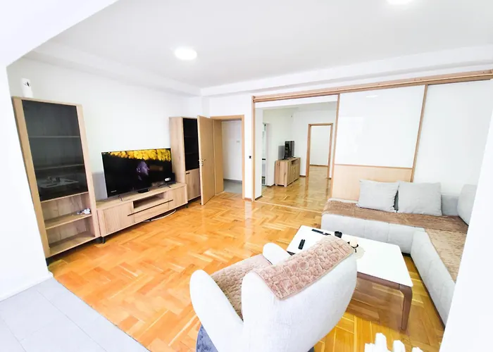 Exclusive Main Square