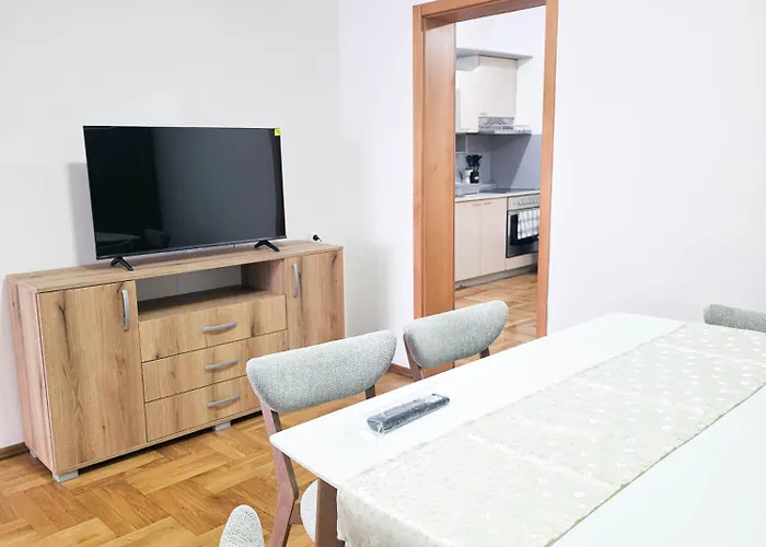 아파트 Exclusive Main Square *