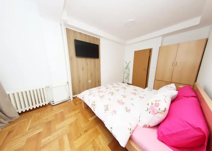 Apartment Exclusive Main Square Skopje